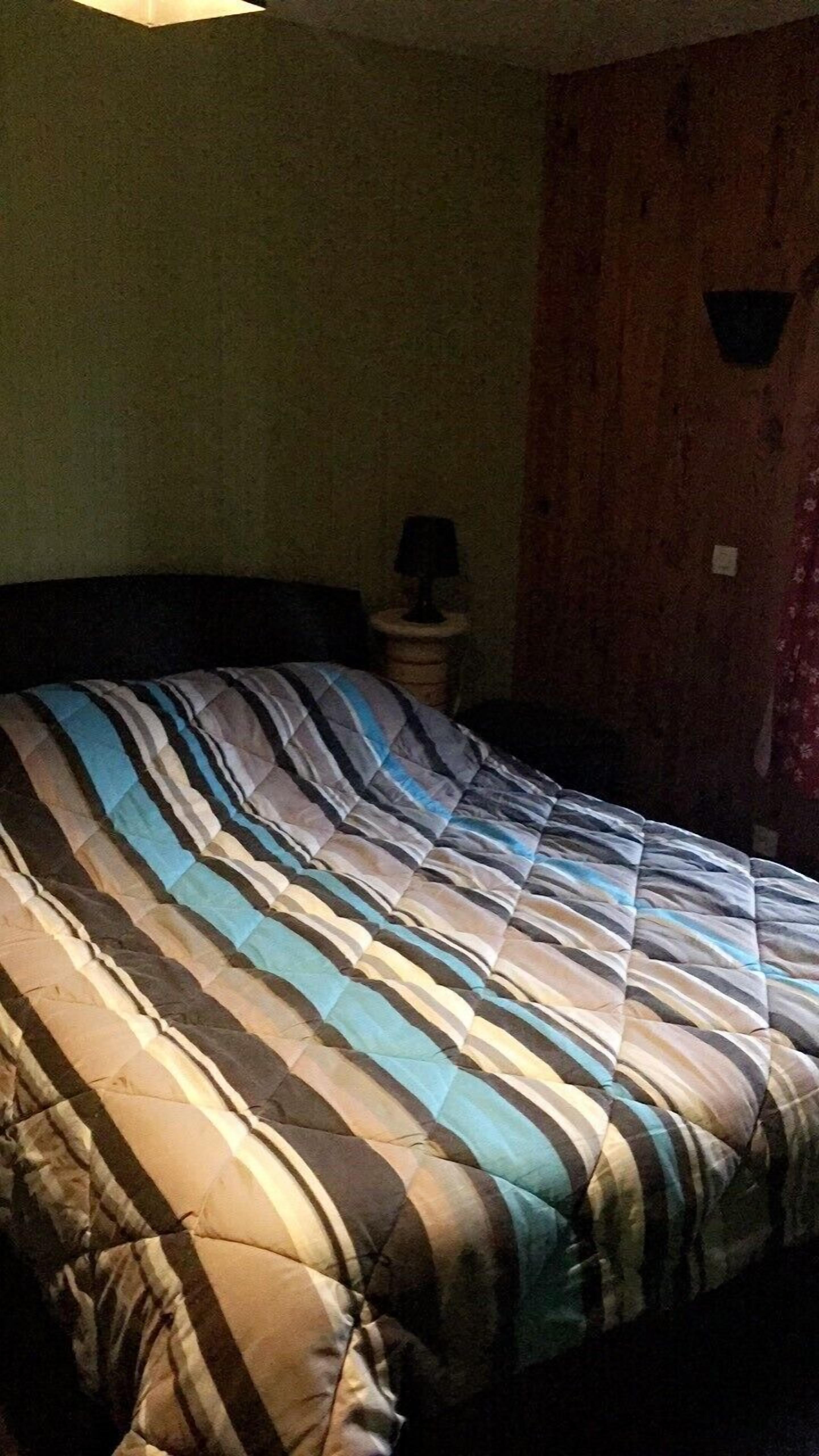 superior double room | free cots/infant beds, free wifi, bed sheets