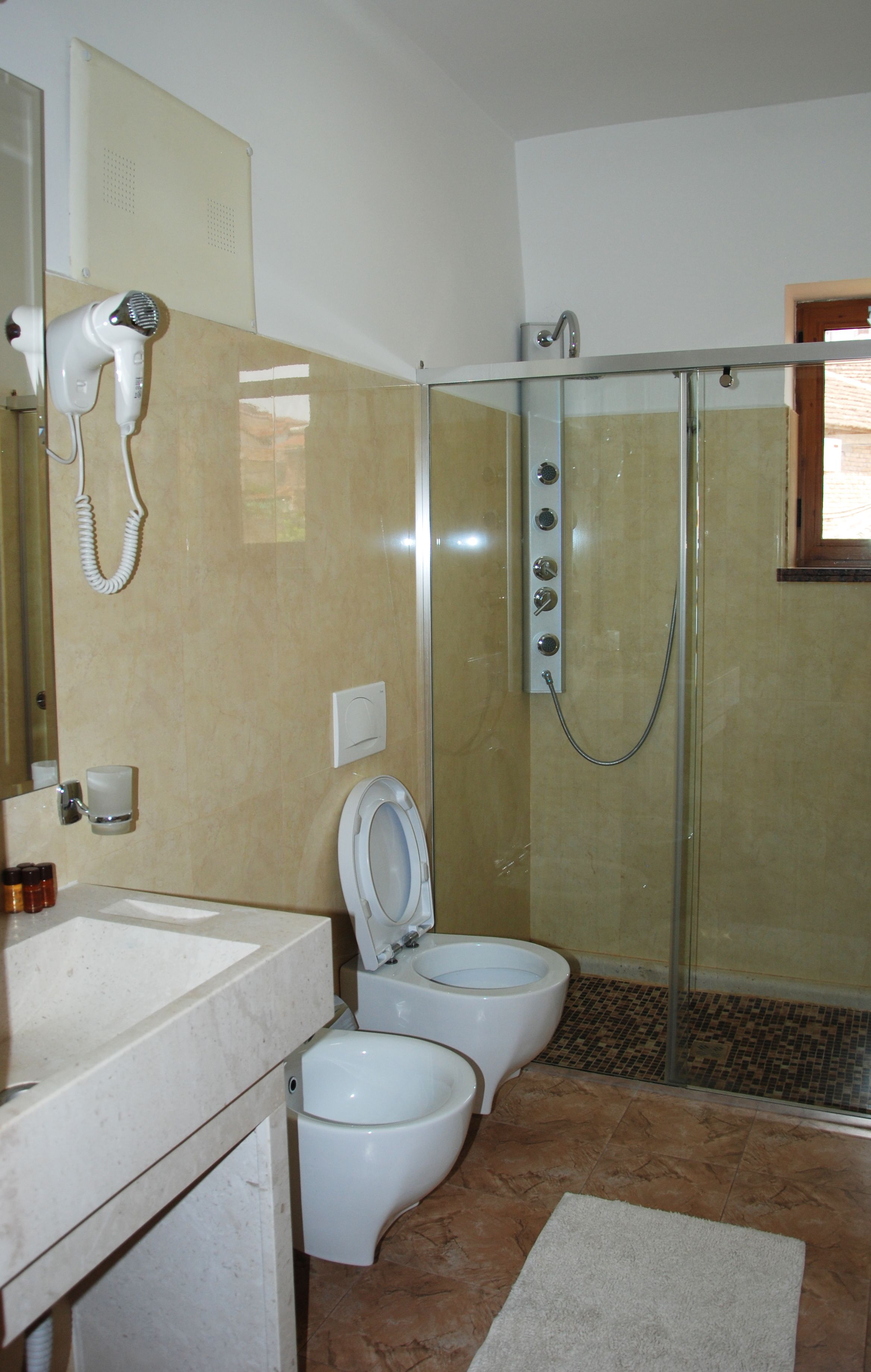 Foto - Hotel Gega