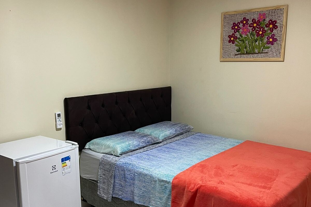 Phòng đôi tiện nghi đơn giản, 1 giường đôi hoặc 2 giường đơn | Truy cập Internet không dây miễn phí, bộ trải giường 