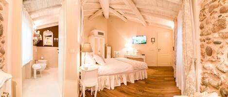 1 개의 침실, 미니바, 객실 내 금고, 책상