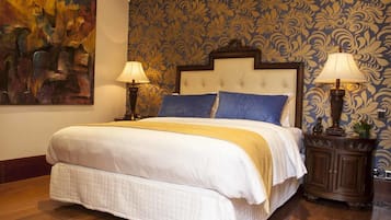 Standard Room | In-room safe, desk, soundproofing, iron/ironing board