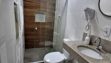 Classic Room | Bathroom