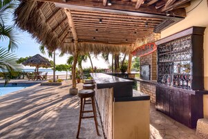 Deluxe Double Room, 1 King Bed, Private Bathroom, Pool View | Terrace/patio