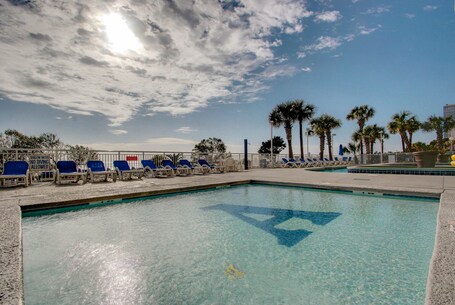 Atlantica Resort by Hosteeva - Image 137