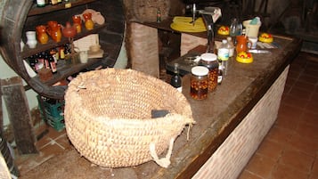 Bar (in der Unterkunft)