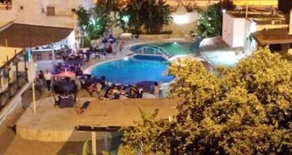 Hotel Perla