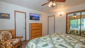 Cabana, várias camas, para não fumantes | 2 quartos, roupa de cama