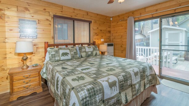 Cabana, várias camas, para não fumantes | 2 quartos, roupa de cama
