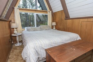 House, 2 Double Beds, Non Smoking | 1 bedroom, individually decorated, individually furnished, bed sheets - The Getaway (Big Bear Lake)