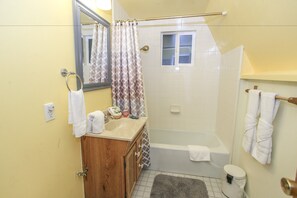 House, 2 Double Beds, Non Smoking | Bathroom | Free toiletries, hair dryer, towels - The Getaway (Big Bear Lake)