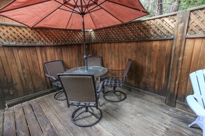 House, 2 Double Beds, Non Smoking | Terrace/patio