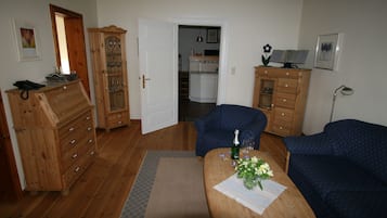 Apartamento premium, 2 quartos, para não fumantes, no piso térreo | 1 quarto, roupas de cama premium, ferros/tábuas de passar roupa