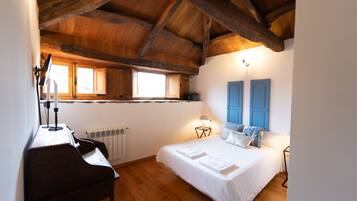 1 chambre, literie de qualité supérieure, couette en duvet d'oie