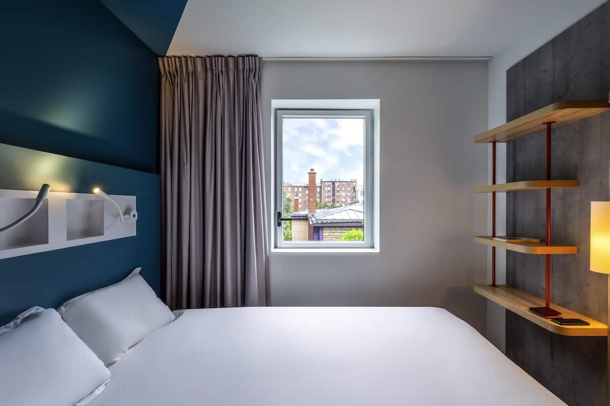 desk, laptop workspace, blackout curtains, soundproofing