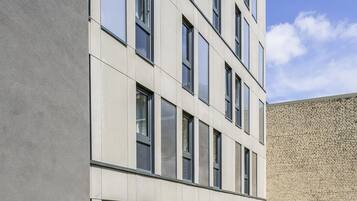 Voorkant van accommodatie