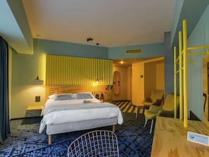 In-room safe, blackout drapes, soundproofing, rollaway beds