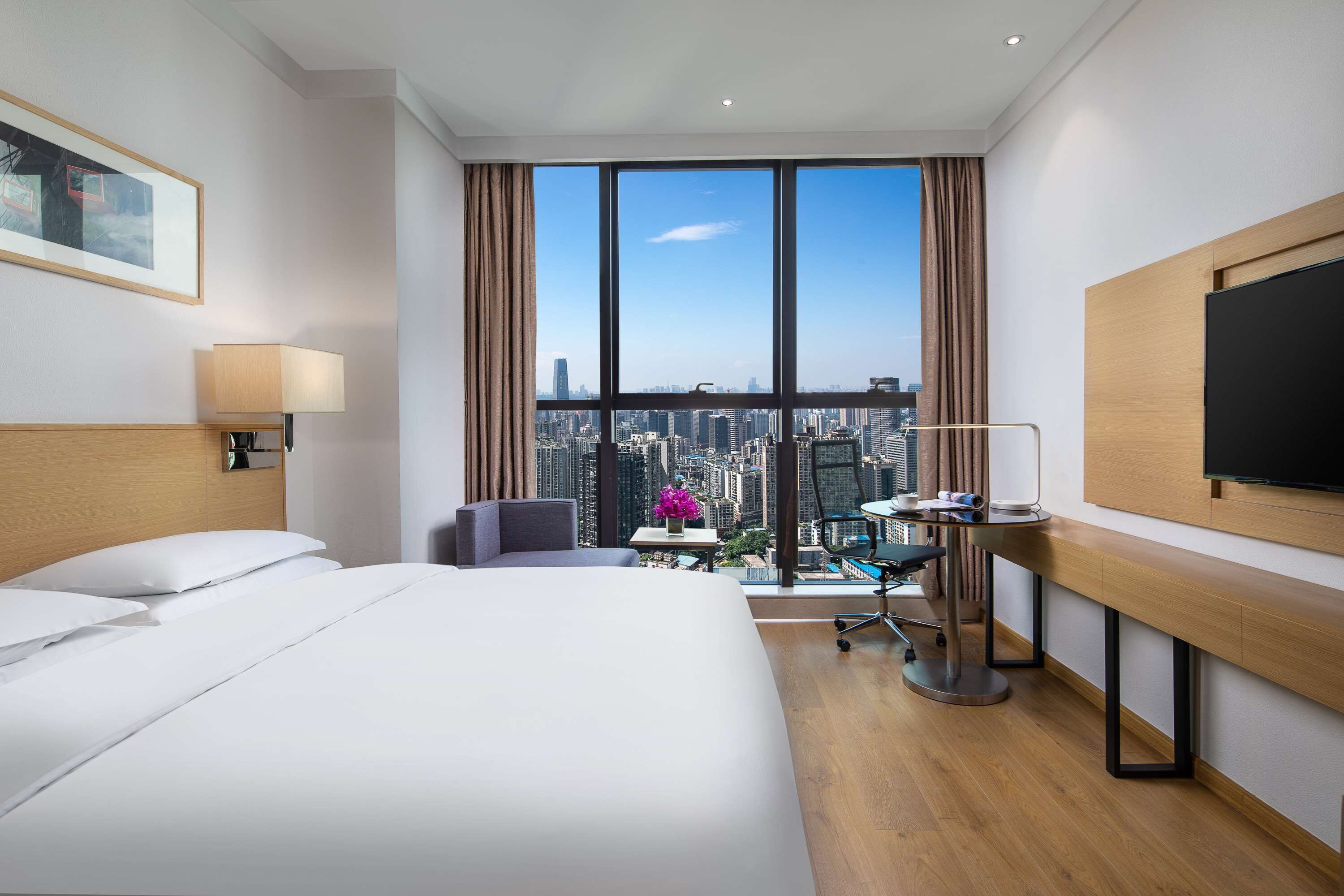 in-room safe, desk, free wifi, bed sheets