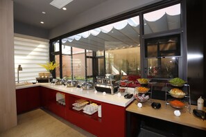 Desayuno buffet (CNY 29 por persona)