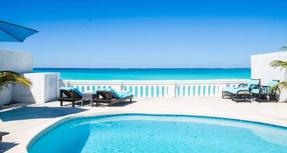 Caprice 9 Cable Beach Design Villa