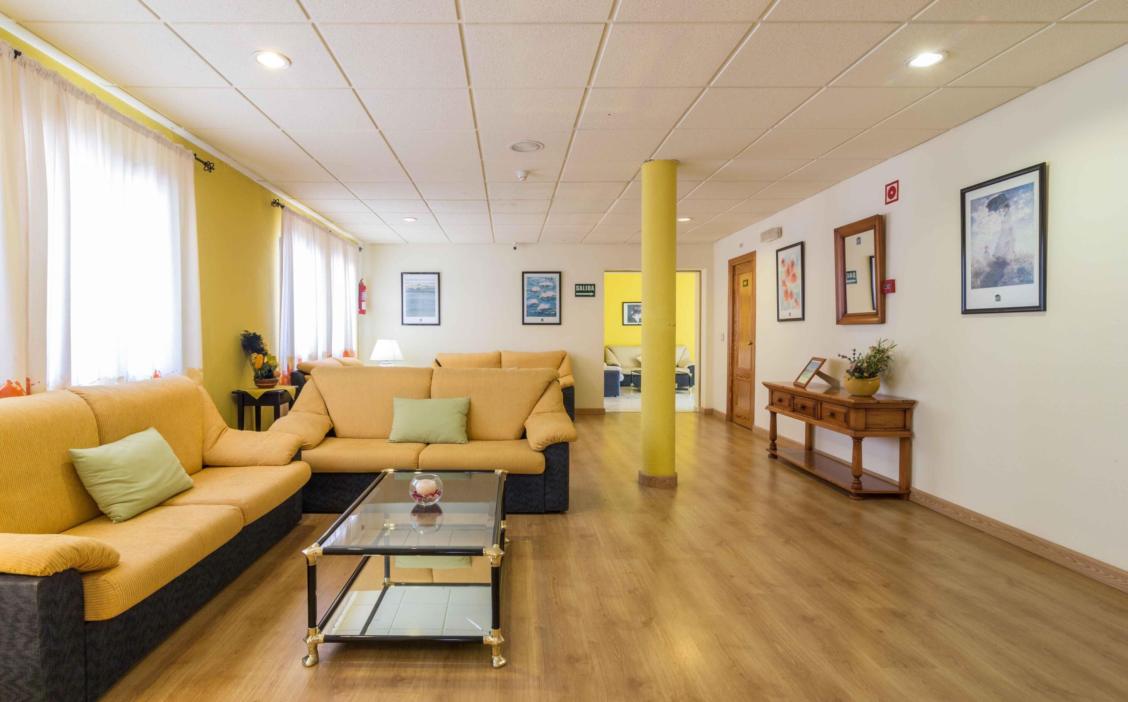 Sala de estar | Televisión de pantalla plana 