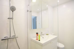 Haartrockner, Handtücher