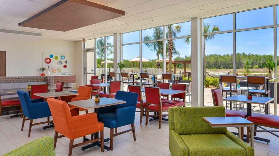 Holiday Inn Express & Suites Alachua - Gainesville Area by IHG