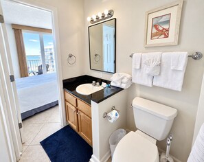 Bathroom - We're just waiting for you! Waves, Sand and Fun in the Sun 🌞 (Gulf Shores)