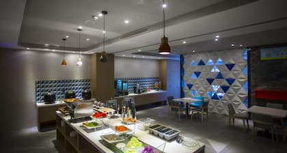 Holiday Inn Express Sanya Bay by IHG