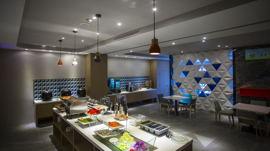 三亚湾智选假日酒店