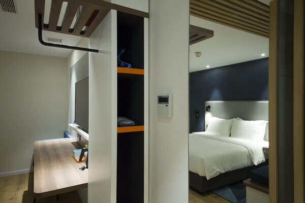 Holiday Inn Express Sanya Bay By Ihg - Sanya