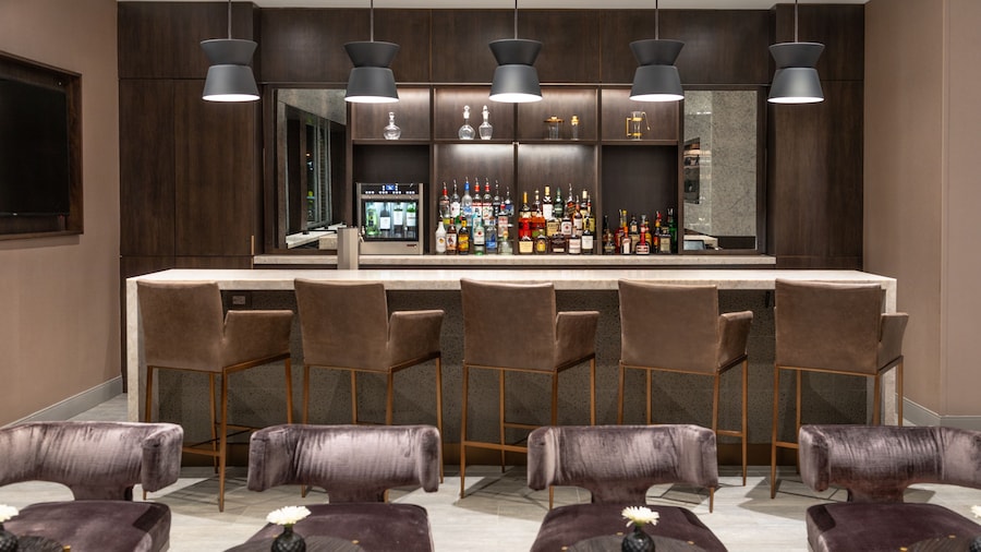 Holiday Inn Boston Logan Airport - Chelsea by IHG