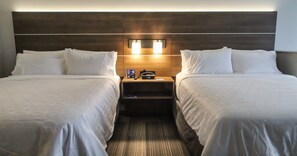 Hypoallergeen beddengoed, een kluis op de kamer, een bureau
