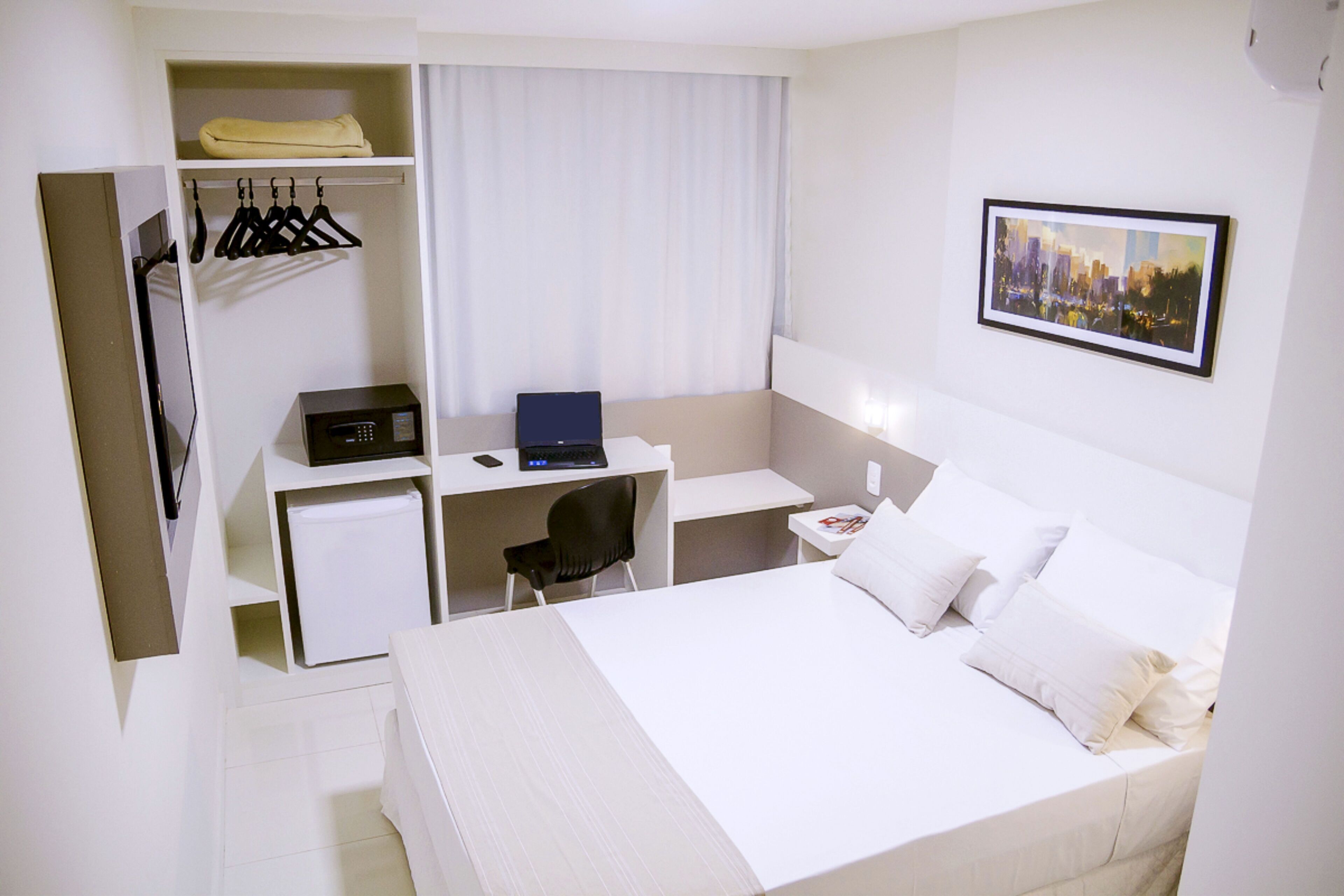 Minibar, in-room safe, desk, laptop workspace