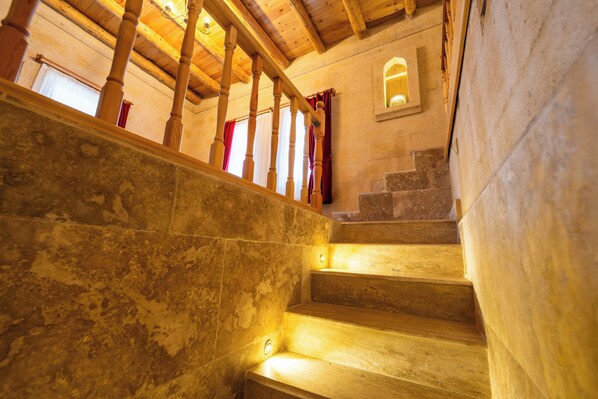 Superior Room, 1 Queen Bed | 1 bedroom, premium bedding, minibar, soundproofing - Asyada Suites Hotel (Ürgüp)