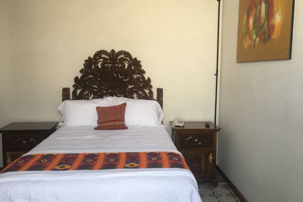 Free rollaway beds, free WiFi, bed sheets