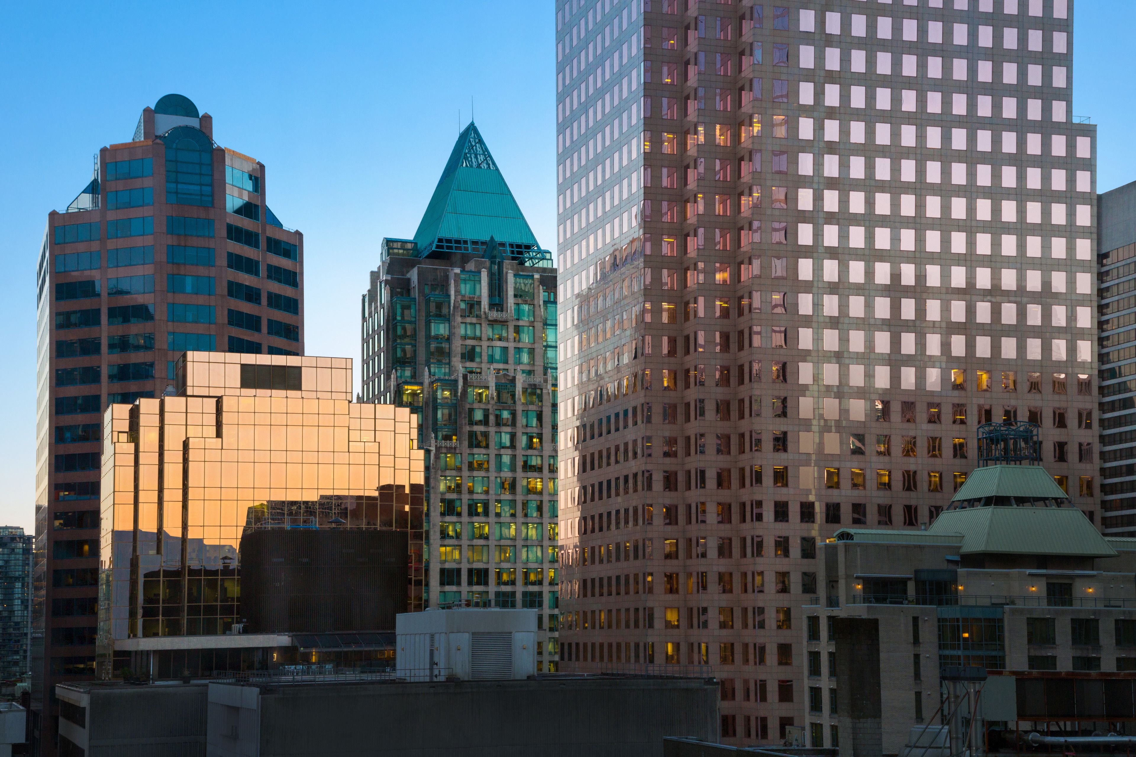 dividend junior penthouse - club floor | city view