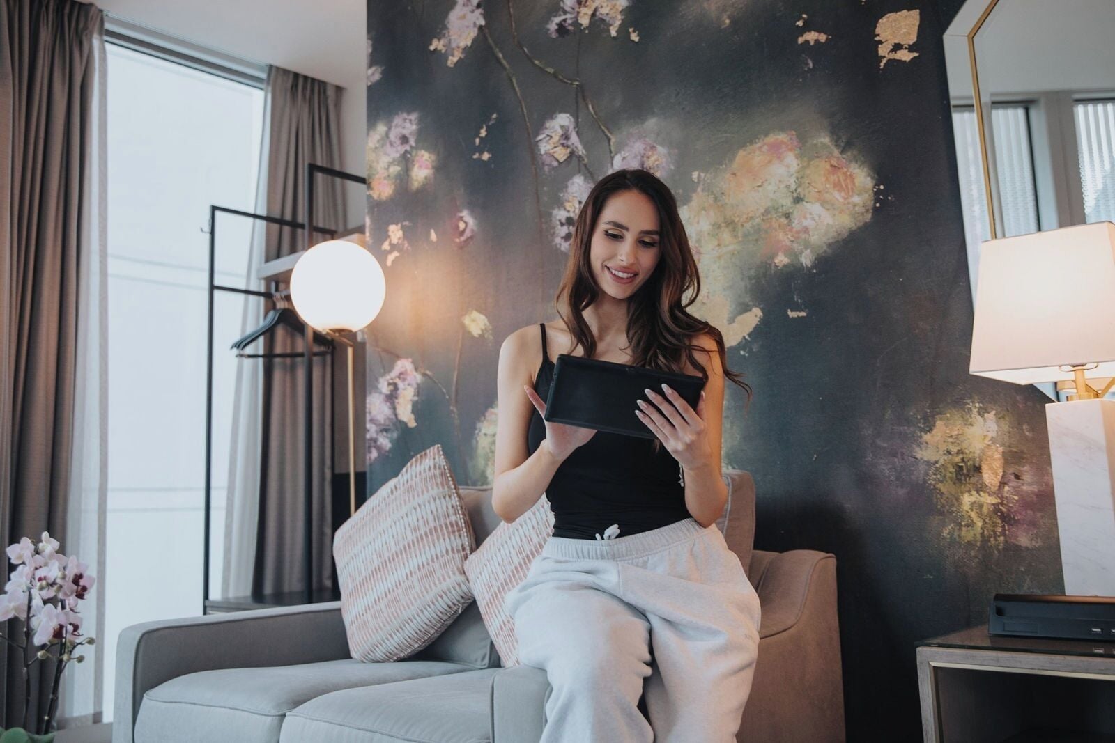 pender suite - dividend floor | 1 bedroom, premium bedding, down duvets, in-room safe