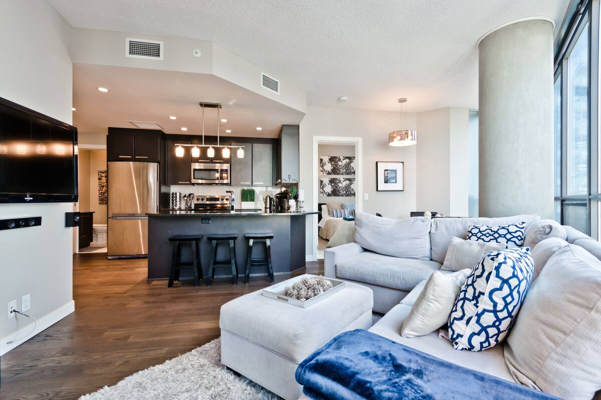 City Suite, 2 Queen Beds, City View | 1 bedroom, iron/ironing board, WiFi (free)
