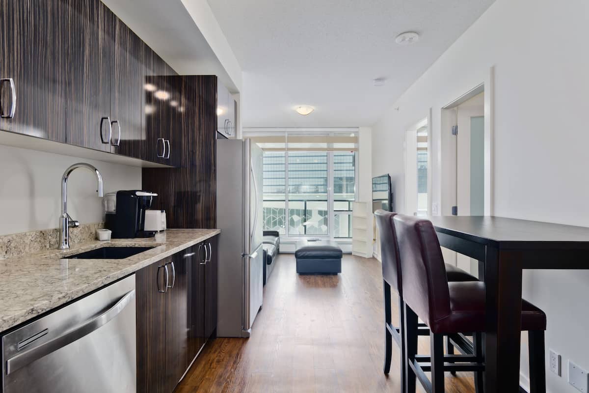 Classic Suite | In-room dining