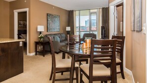 Unclassified image, 2 of 21, button - Suite Digs Riverfront (Calgary)