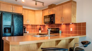 Suite, 2 habitaciones | Cocina privada