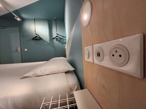Double Room (Reboost) | Blackout drapes, free cribs/infant beds, free WiFi, bed sheets