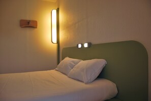 Wi-Fi gratuit, draps fournis