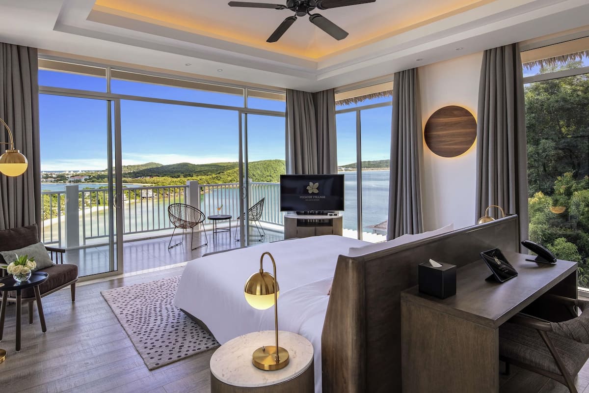 Villa, 3 Bedrooms, Private Pool, Oceanview | 3 bedrooms, Egyptian cotton sheets, premium bedding, down comforters