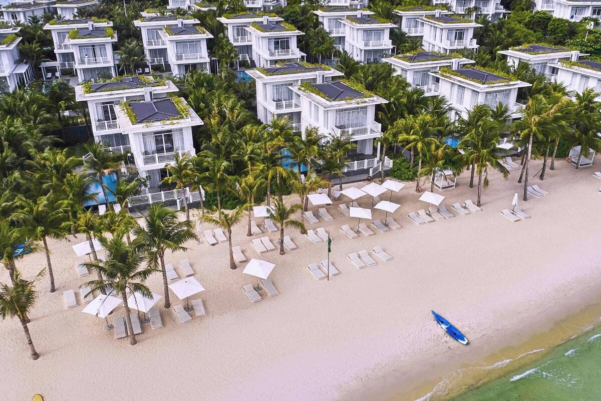 Villa, 3 Schlafzimmer, eigener Pool, Strandnähe | 3 Schlafzimmer, Bettwäsche aus ägyptischer Baumwolle