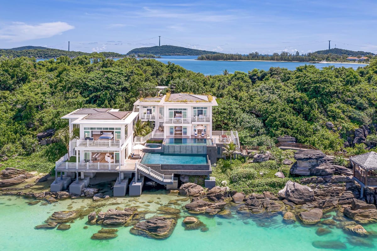 Room, 5 Bedrooms (Water Retreat)