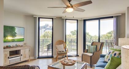 208 B Shipwatch by AvantStay | Ocean Views | Close to Beach | Community Pool!