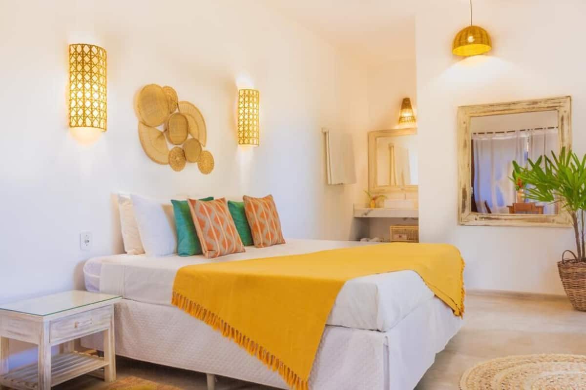 Standard Twin Room | Blackout drapes, iron/ironing board, free WiFi, bed sheets