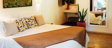 Traditional Twin Room | Blackout drapes, iron/ironing board, free WiFi, bed sheets