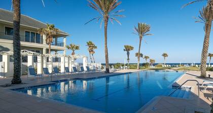 Family-Friendly 3BR at Cinnamon Beach, Steps to Beach, Resort Pools & Hot Tub